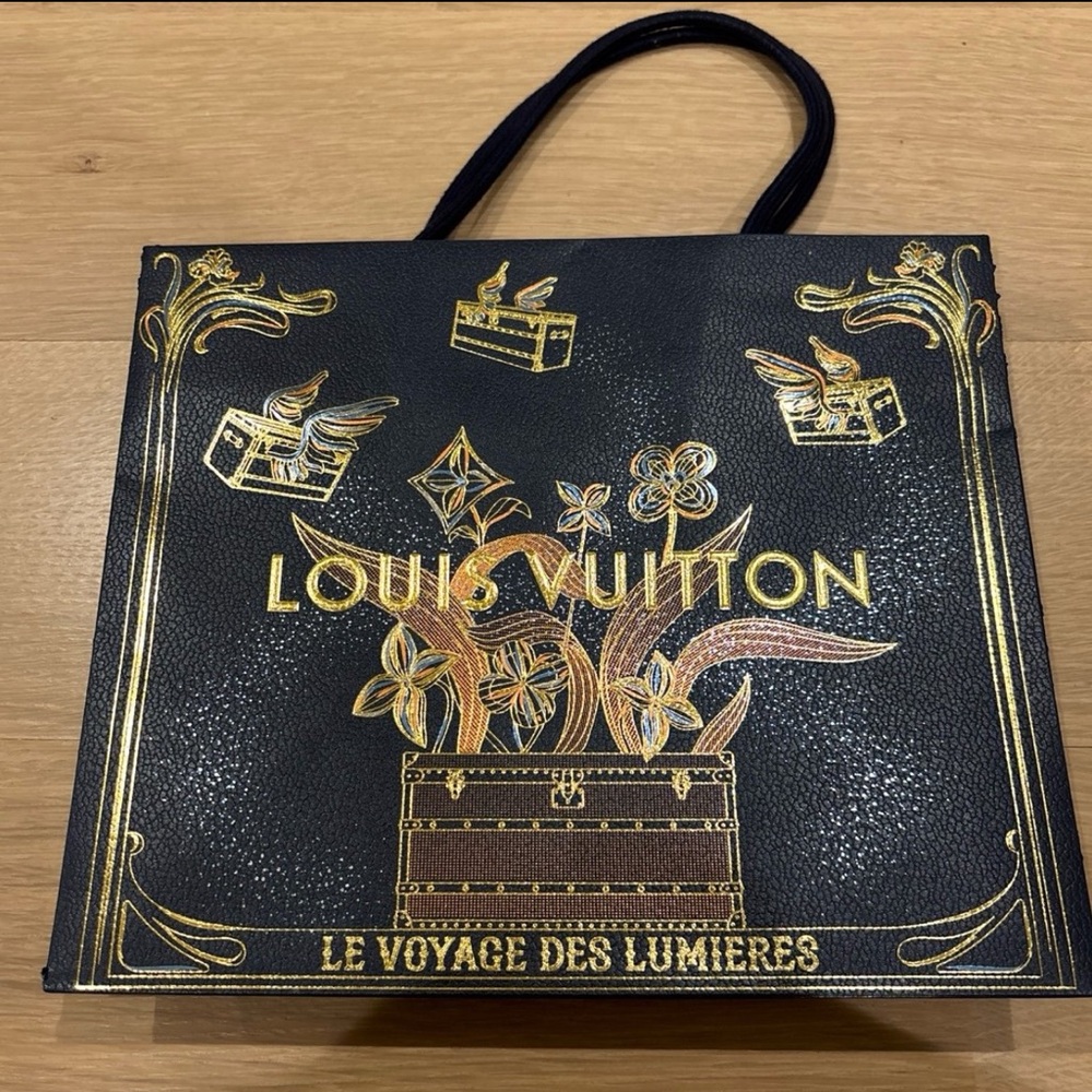 Louis Vuitton Holiday shopping bag